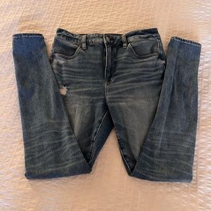 Women’s American Eagle Jeans